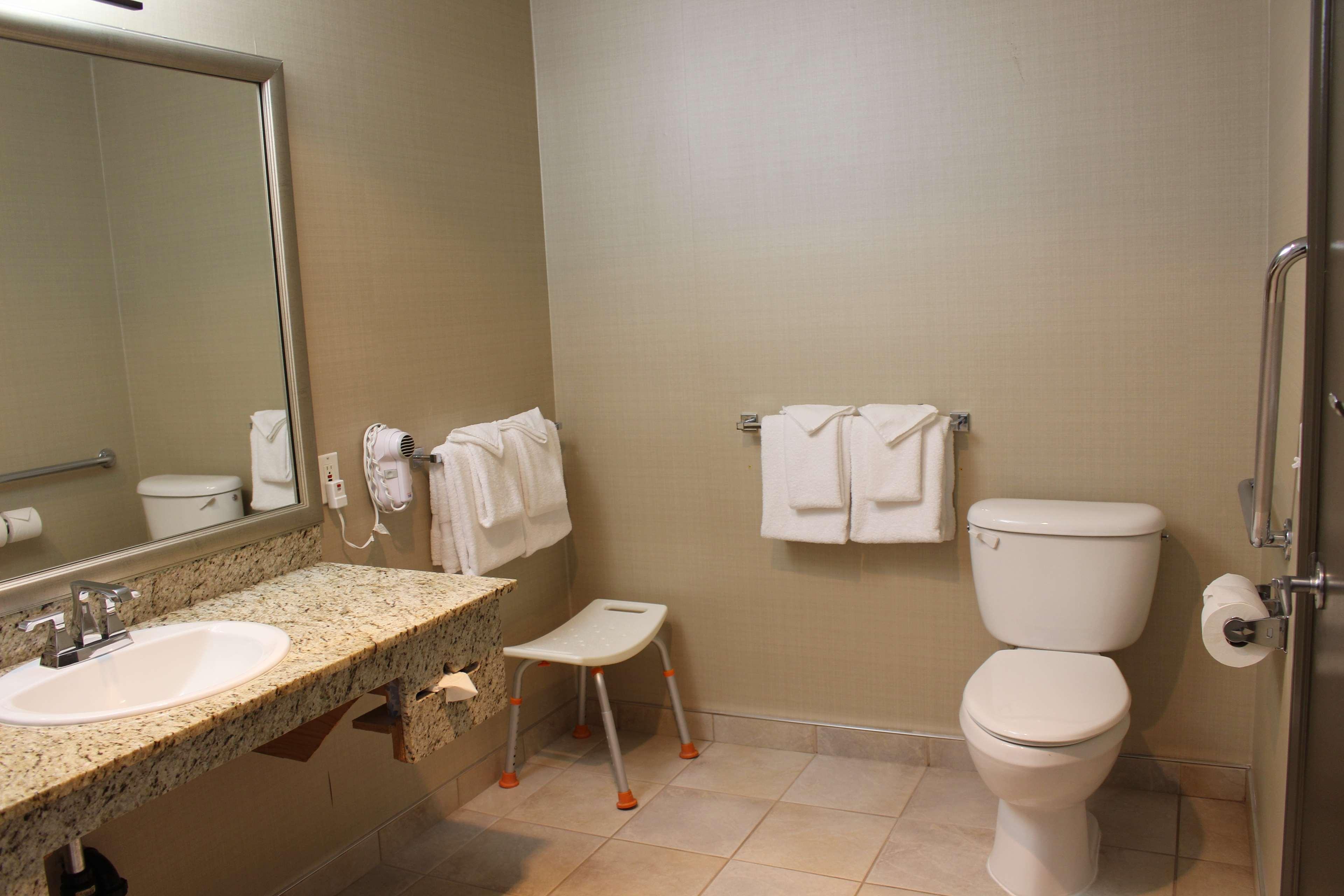 Best Western King George Inn & Suites Суррей Екстер'єр фото