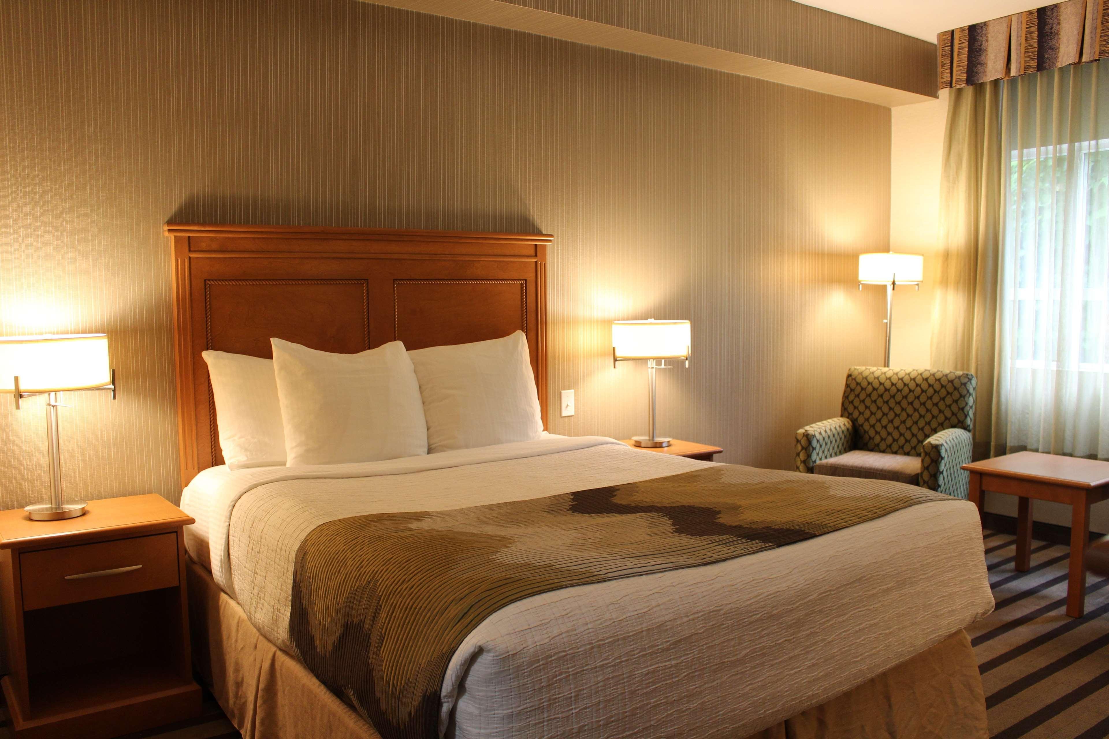 Best Western King George Inn & Suites Суррей Екстер'єр фото