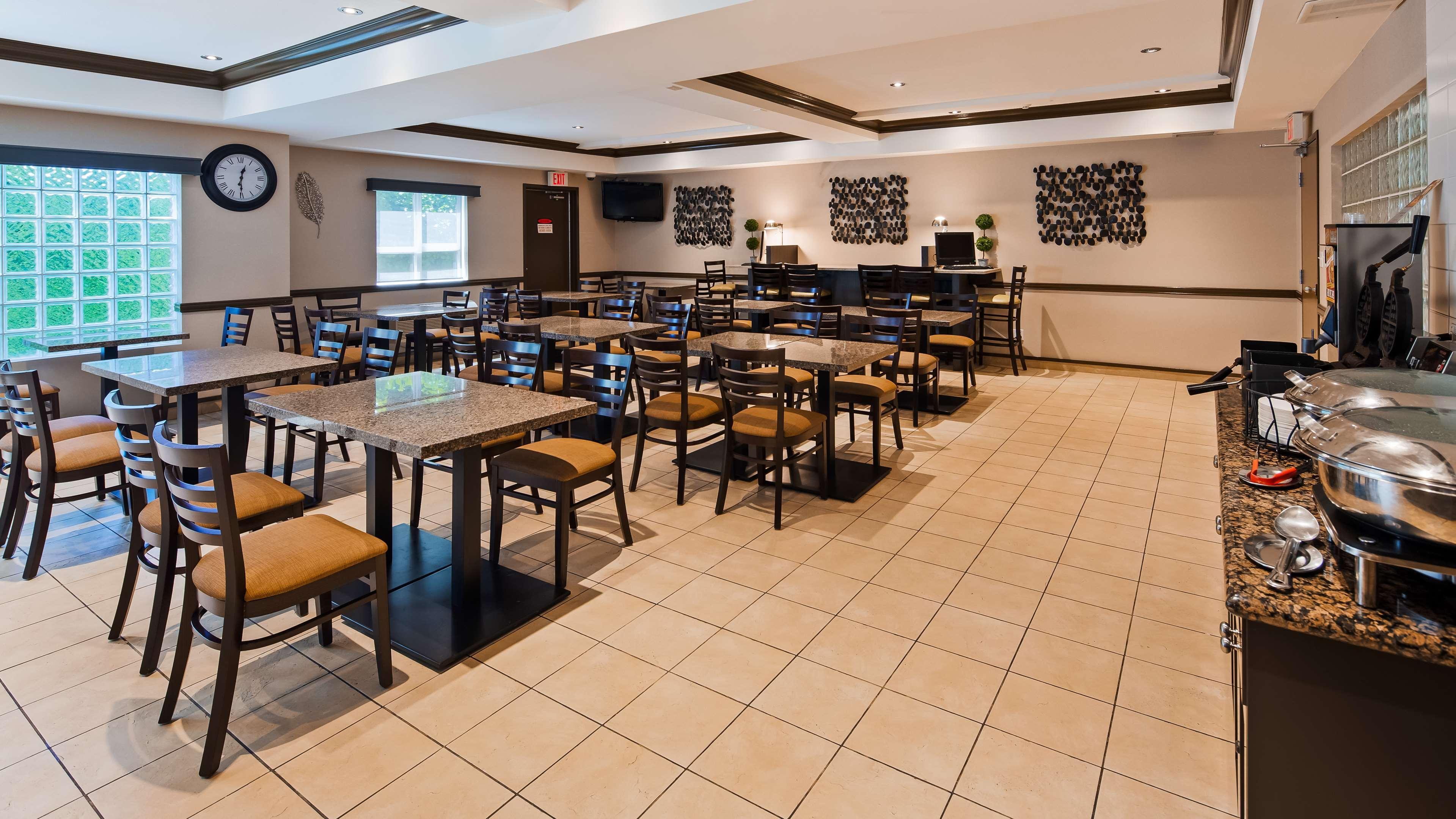 Best Western King George Inn & Suites Суррей Екстер'єр фото