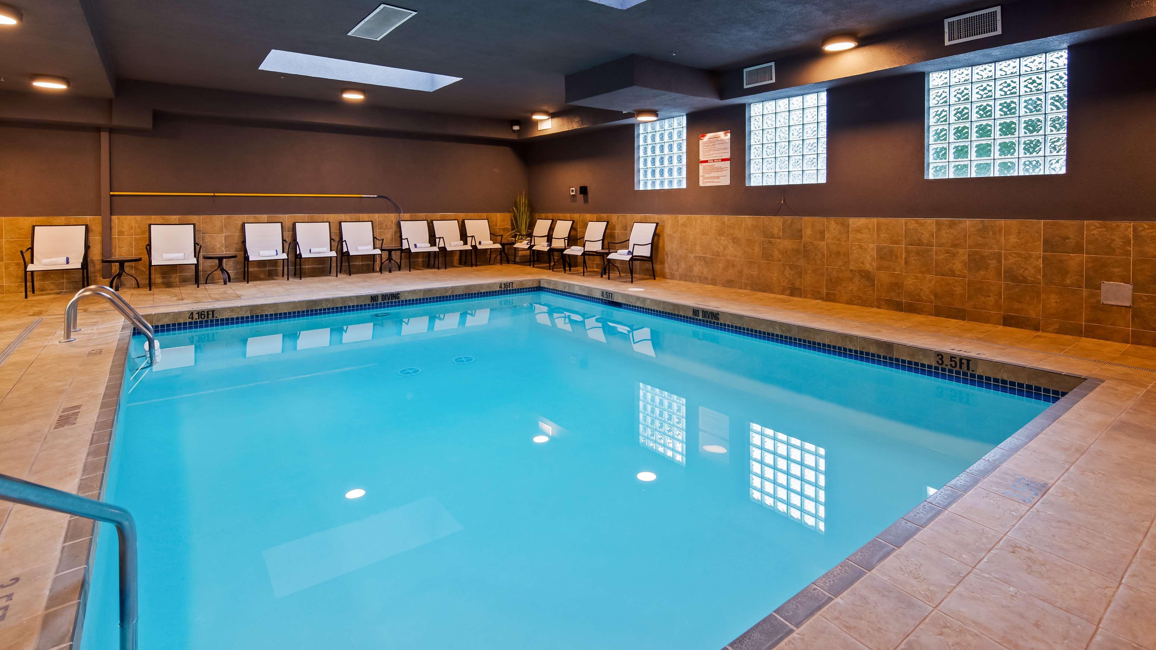 Best Western King George Inn & Suites Суррей Екстер'єр фото