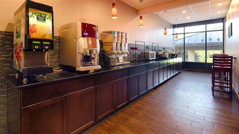 Best Western King George Inn & Suites Суррей Екстер'єр фото