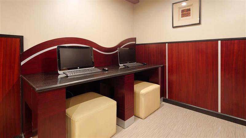 Best Western King George Inn & Suites Суррей Екстер'єр фото